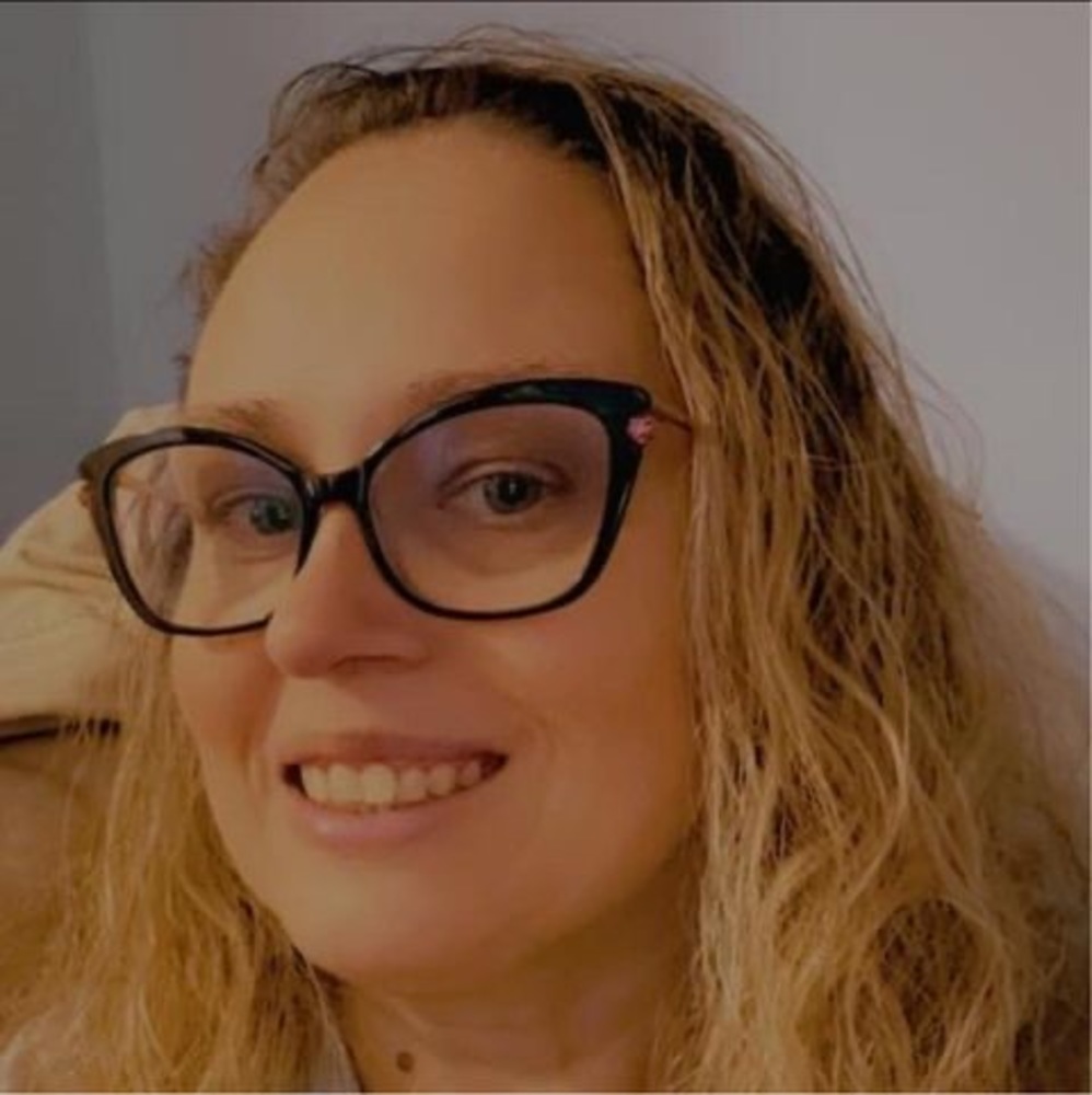 Meet your Posher, Karina